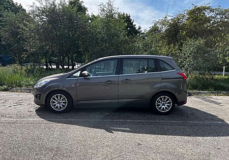 Ford Grand C-Max 2.0 TDCi Titanium