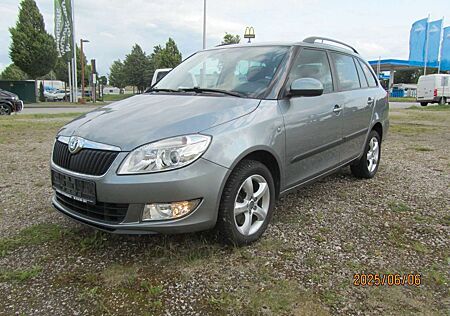Skoda Fabia Combi Family Automat Klima AHK SHZ Tempo