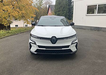 Renault Megane E-Tech Paket Iconic EV60 220hp
