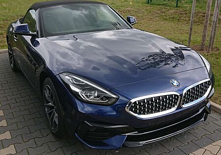 BMW Z4 sDrive20i Sport Line, Roadster, Automatic