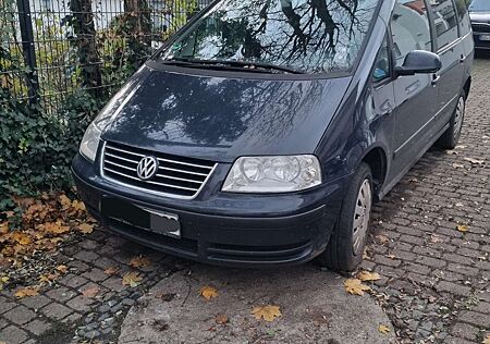 VW Sharan Volkswagen 1.9 TDI