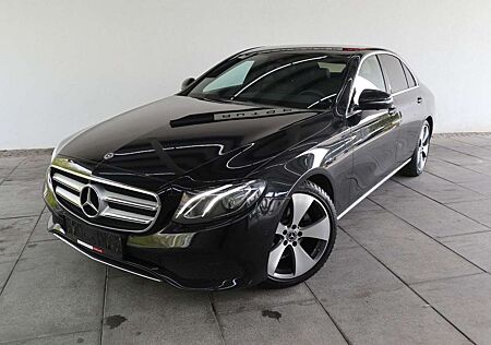 Mercedes-Benz E 220 d Lim. Avantgarde*Widescreen*Leder*360°*LED