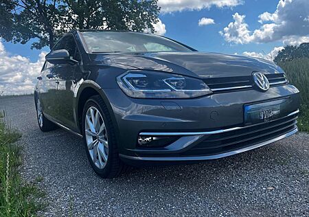 VW Golf Volkswagen 2.0 TDI SCR DSG Highline