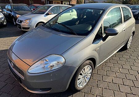 Fiat Grande Punto 1.4 8V Dynamic KLIMA/PDC/ALU/ALLWET