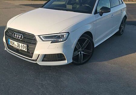 Audi A3 2.0 TFSI Sportback quattro S Line B&O Pano Matrix