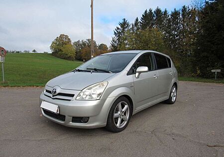 Toyota Corolla Verso 2.2 D-CAT *7 Sitze*Kopfd. Def.