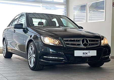 Mercedes-Benz C 180 C180 CGI BlueEff.Facelift Aut. Glasdach Navi PDC