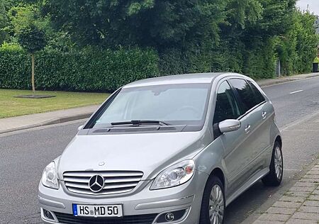 Mercedes-Benz B 180 CDI Automatik