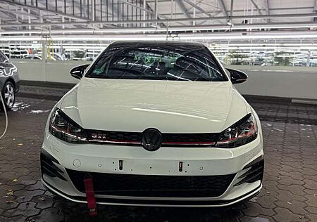 VW Golf GTI Volkswagen 2.0 TSI OPF DSG Performance