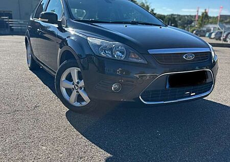 Ford Focus 1.6 16V Ghia