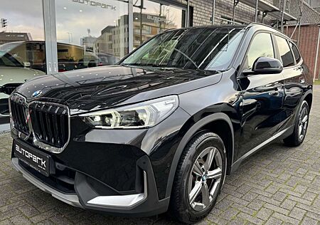 BMW X1 23dxDrive Premium-Paket DrivingAssistant+ AHK