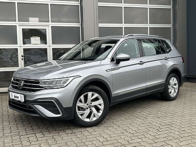 Volkswagen Tiguan Allspace Life 7 Sitze AHK LED Navi Shz