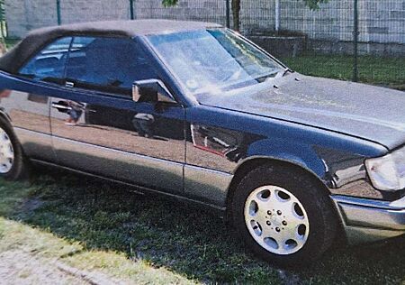 Mercedes-Benz E 200 Automatik