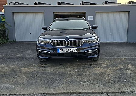 BMW 520d 520 xDrive Touring Aut. Luxury Line