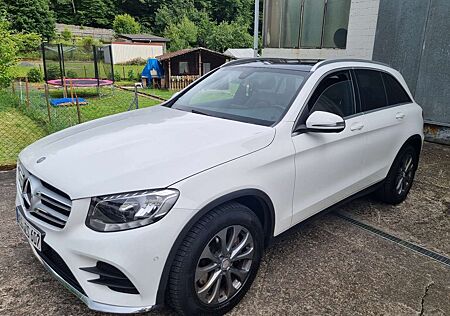 Mercedes-Benz GLC 250 d 4Matic AMG line