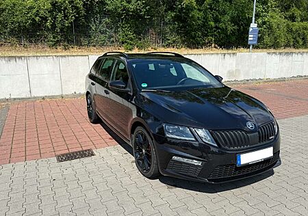 Skoda Octavia III Combi Combi 2.0 TSI DSG RS