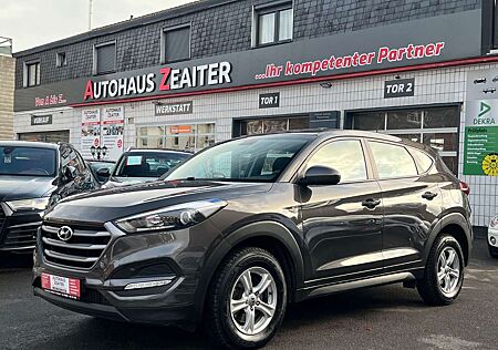 Hyundai Tucson blue Classic 2WD