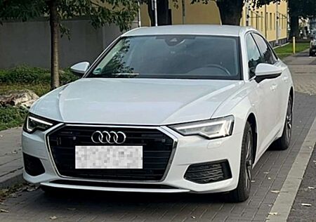 Audi A6 50 TFSI e quattro S tronic design