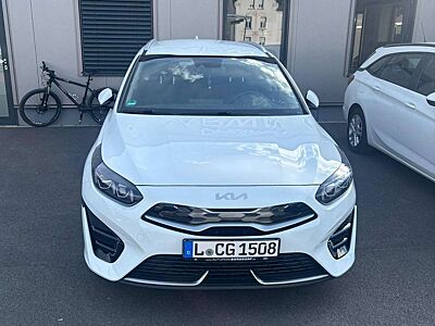 Kia Ceed SW / cee'd SW Ceed SW 1.6 GDI DCT OPF Plug-in-Hybrid Vision