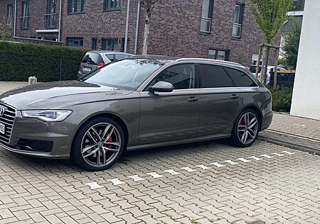 Audi A6 Avant 3.0 TDI quattro S tronic