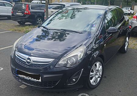 Opel Corsa 1.4 16V Satellite