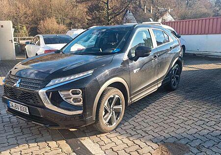Mitsubishi Eclipse Cross PHEV Select AHK+ Standheizung