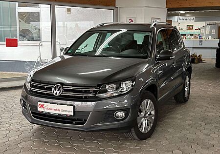 VW Tiguan Volkswagen Life 4Motion DSG*SHZ*PDC*AHK*1.Hand