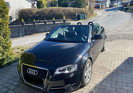 Audi A3 Cabriolet 1.6 TDI DPF Attraction
