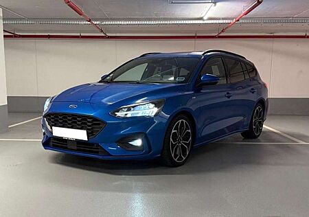 Ford Focus ST-Line Led