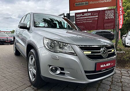 VW Tiguan Volkswagen 2.0 TSI 4Motion AHK*NAVI*KLIMA*BT*ALLWETT
