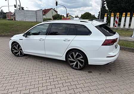 VW Golf Variant Volkswagen 1.5 eTSI OPF DSG Style