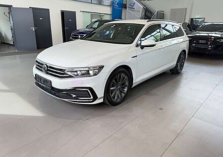 VW Passat Variant Volkswagen Passat GTE 1.4 TSI DSG AID/ACC/MATRIX/KAM/AHK