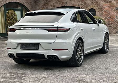 Porsche Cayenne E-Hybrid Coupe SPORTDESIGN-ABGASANLAGE*MATRIX*21