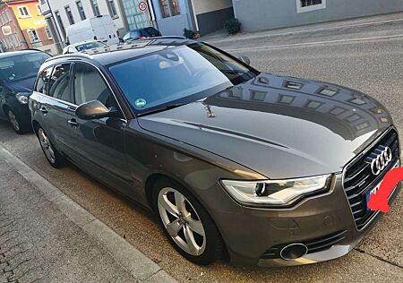 Audi A6 Avant 3.0 TDI DPF quattro tiptronic sport selectio