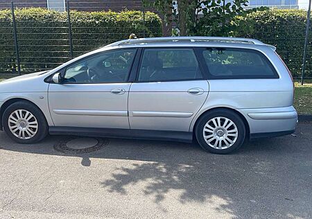 Citroën C5 Citroen Kombi 2.2 HDI Exclusive