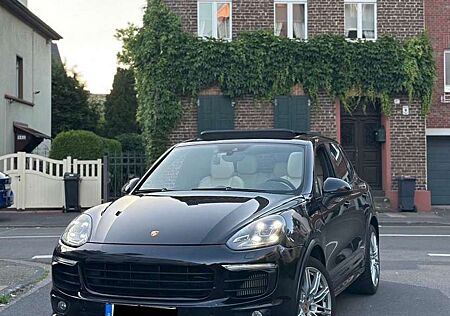 Porsche Cayenne Diesel Platinum Edition Chrono Paket Panorama Voll