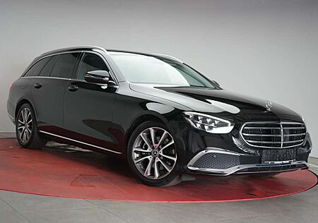 Mercedes-Benz E 200 T 9G-Tronic Exclusive Autopilot/Leder/Dist