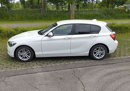 BMW 116i 116 Automatik "8-Gang"
