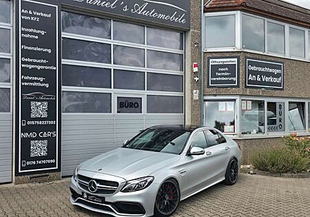 Mercedes-Benz C 63 AMG C 63 S AMG PERFORMANCE/CARBON/SCHALENSITZE