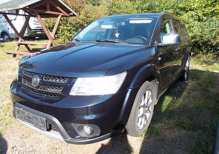 Fiat Freemont Lounge 2.0 Mjet 16V 170 PS AWD