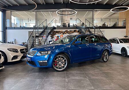 Skoda Octavia Combi RS *1.HAND*NAVI*TEMP*AHK*BI-XENON*