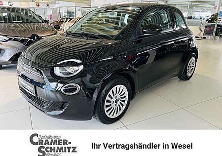 Fiat 500 Elektro 500e Action