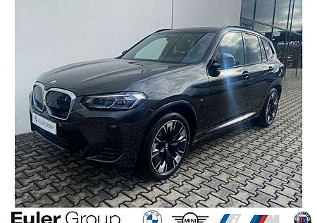 BMW iX3 M-Sport HUD AHK HUD Parkass LCProf H/K
