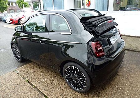 Fiat 500E Cabrio la Prima by Bocelli 87kW (118PS) Kamer