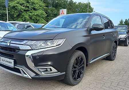 Mitsubishi Outlander PHEV Top 4WD /AHK/Folie/