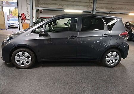 Toyota Verso-S gebraucht kaufen Toyota Verso-S Life AUTOM NAVI KAMERA GARANTIE