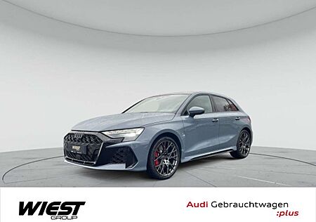 Audi RS3 S tronic Navi Pano RFK Matrix LED