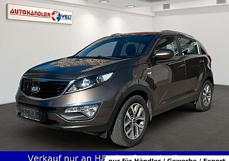Kia Sportage 2.0i 4x4 Automatik Klimaanlage SHZ