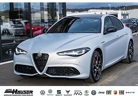 Alfa Romeo Giulia Competizione 2.0 Turbo Q4 PANO HARMAN-KARDON NAVI