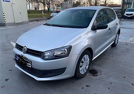 VW Polo Volkswagen 1.2 Klima Euro 5 Tüv 4.27 tel. 01708044052